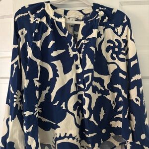H&M Blue and White Relaxed Long Sleeve Blouse